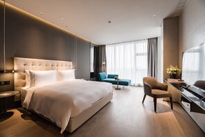Premier Double Room, Non Smoking(Vinyl Record Theme) | Minibar, desk, laptop workspace, blackout drapes - Twinkle Hotel (Hangzhou)