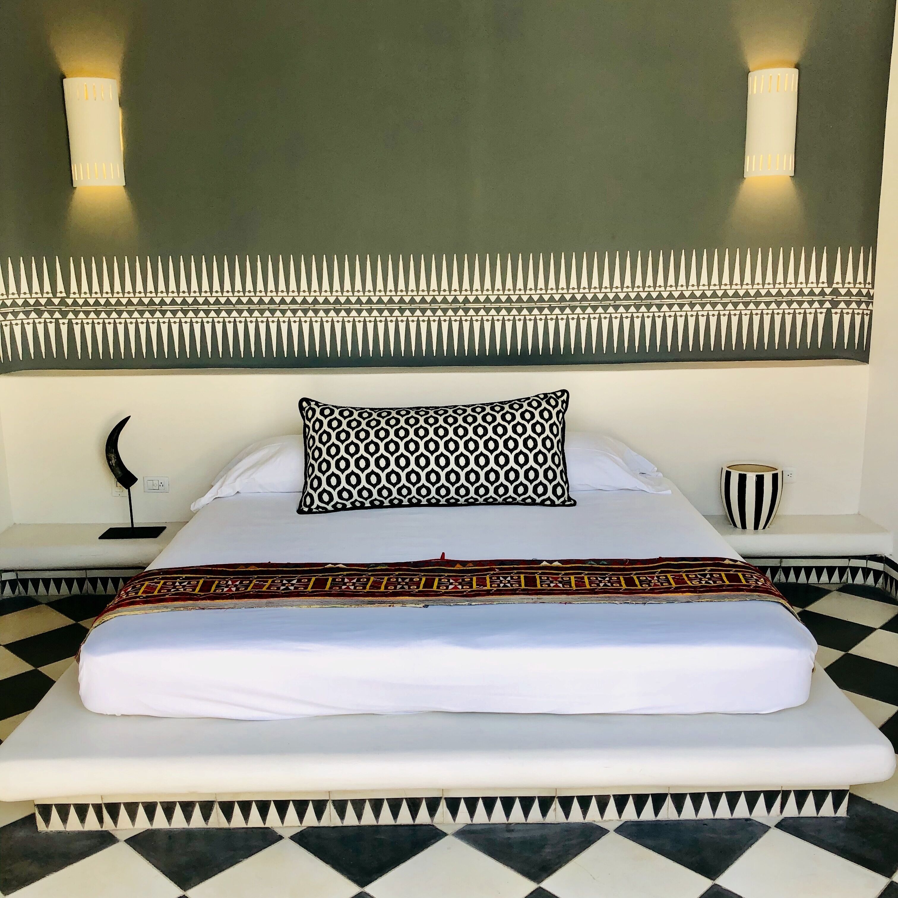 4 bedrooms, in-room safe, free WiFi, bed sheets