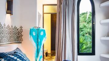 4 bedrooms, in-room safe, free WiFi, bed sheets