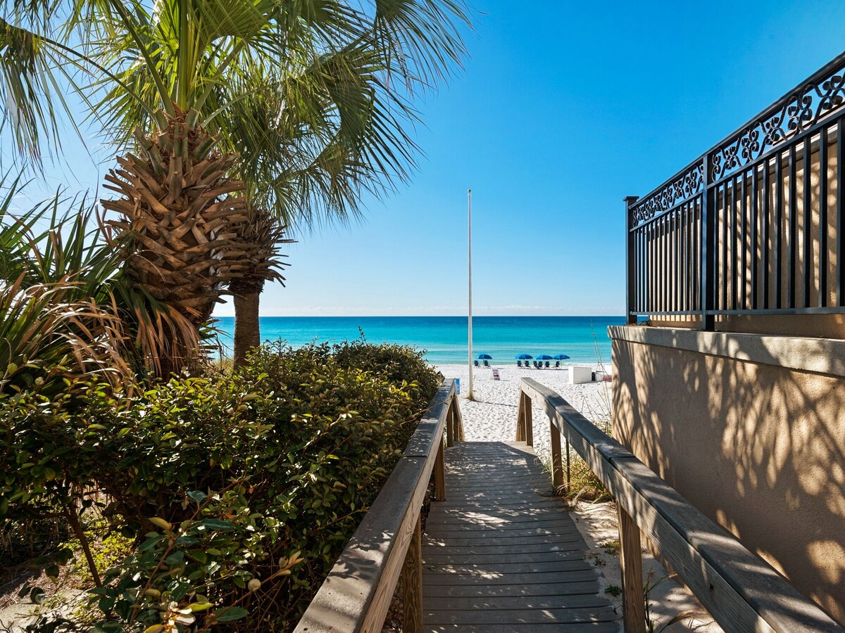Photo 51 of Private home in prestigious Crystal Beach. Steps to beach and Pool!!