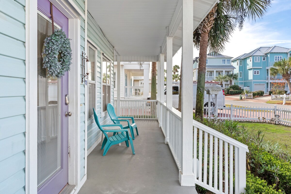 Photo 39 of Private home in prestigious Crystal Beach. Steps to beach and Pool!!