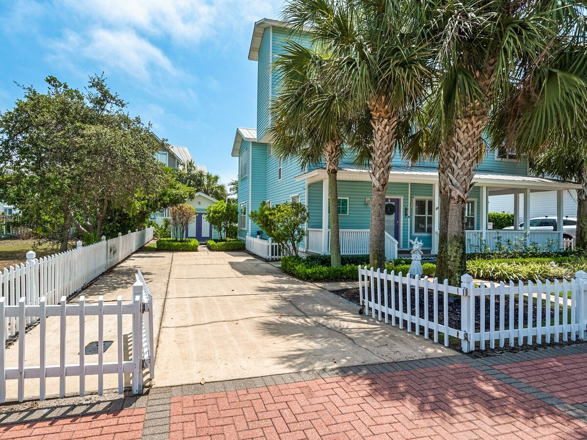 Photo 41 of Private home in prestigious Crystal Beach. Steps to beach and Pool!!