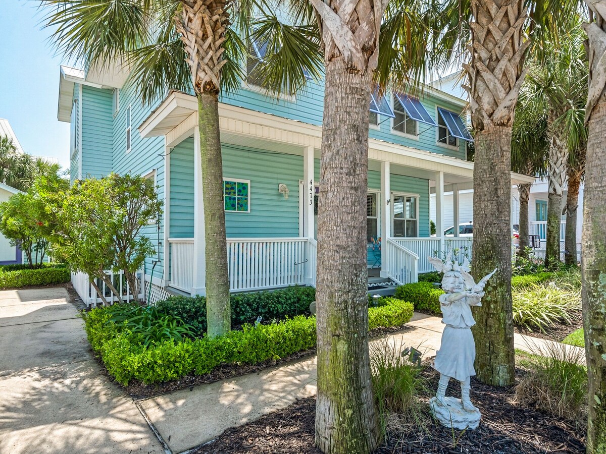 Photo 44 of Private home in prestigious Crystal Beach. Steps to beach and Pool!!
