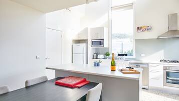 Microwave, oven, stovetop, electric kettle