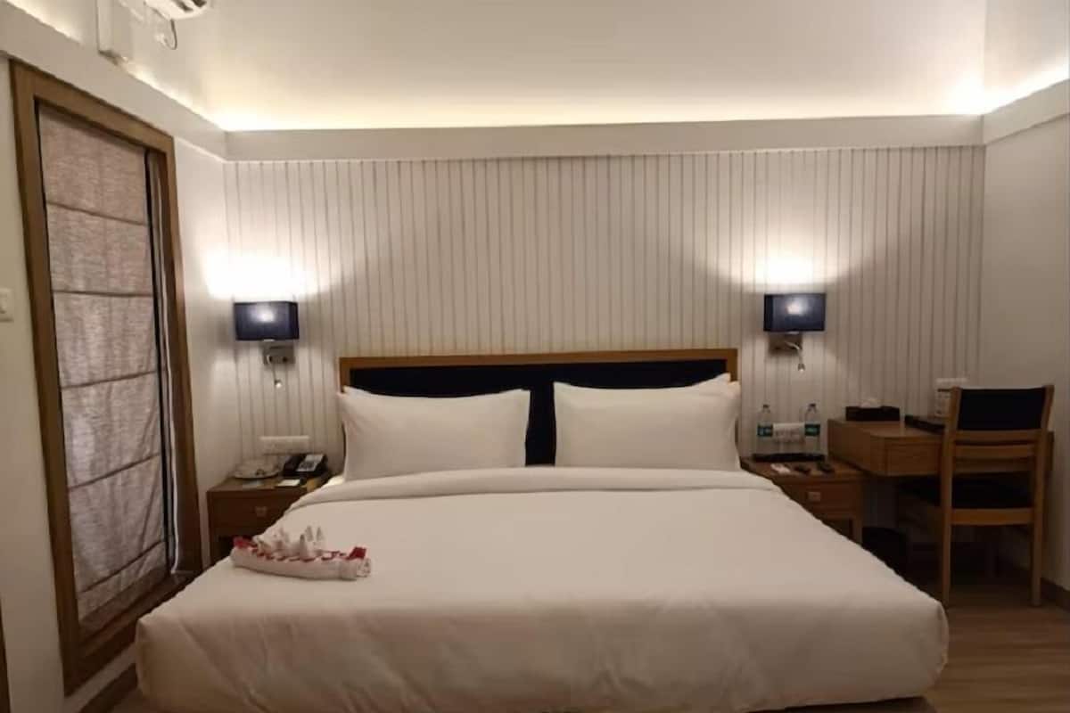 Ropa de cama de alta calidad y minibar 