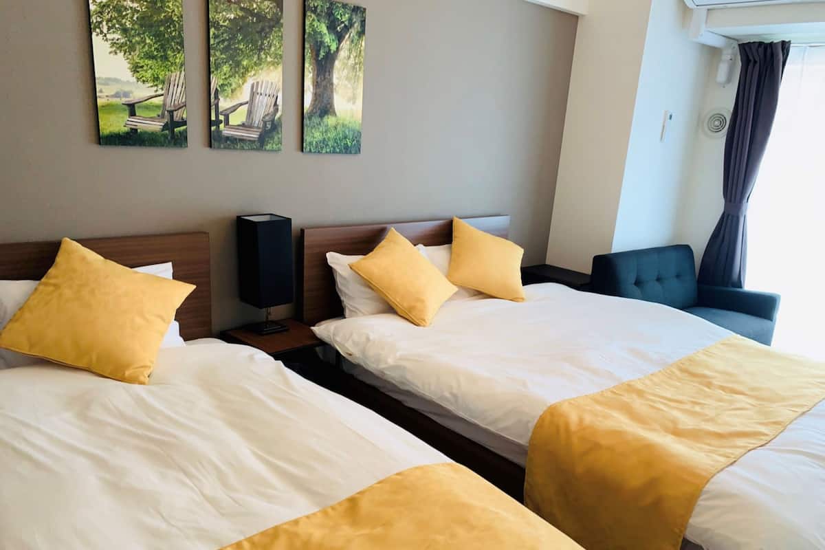 Deluxe Double Room, Non Smoking | Blackout drapes, iron/ironing board, WiFi (free), bed sheets