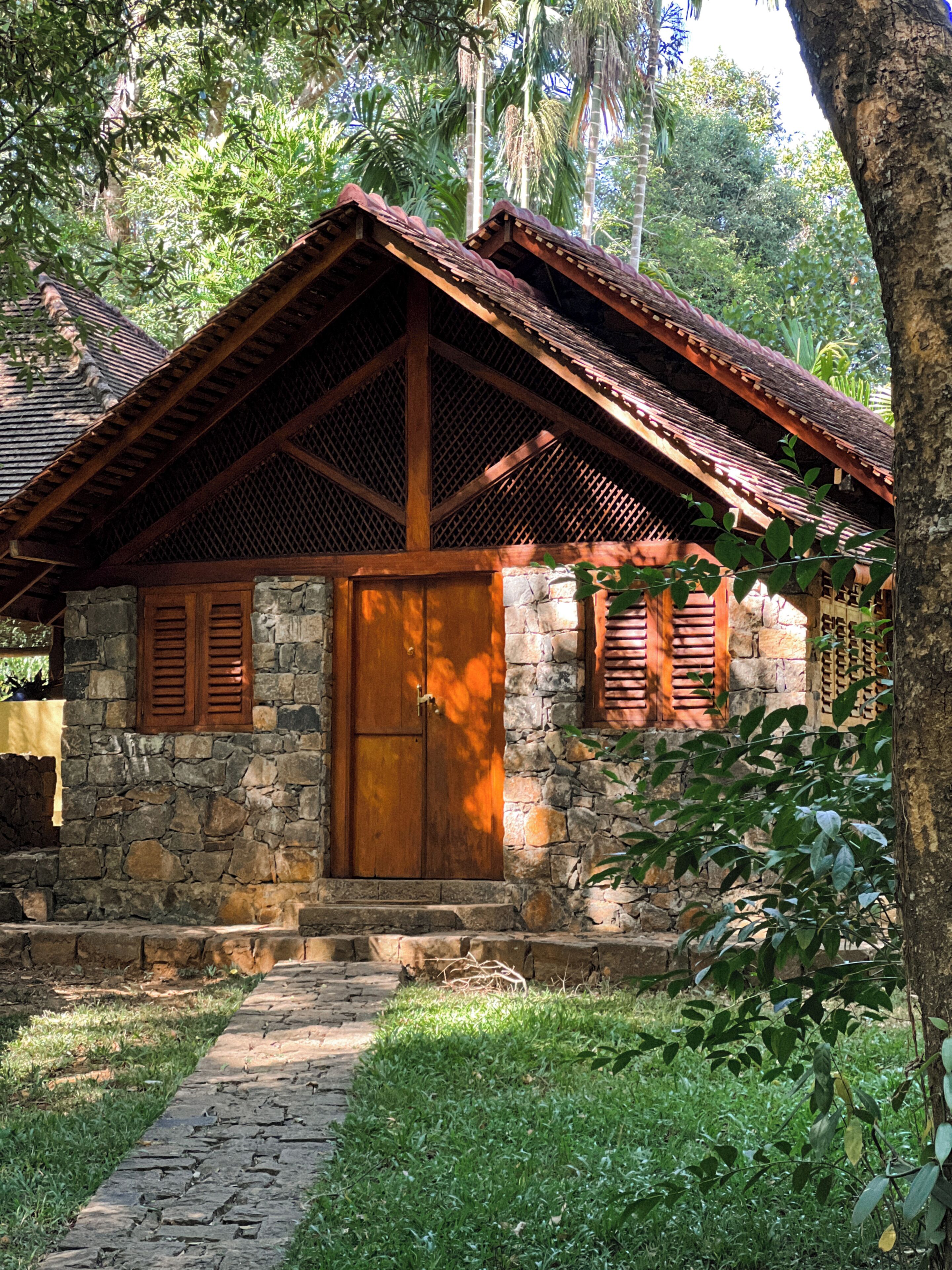 豪華客房 | 高級寢具、迷你吧、床單