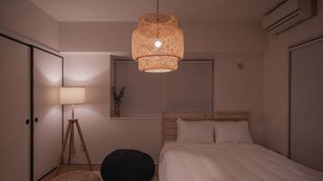 2 bedrooms, desk, free WiFi, bed sheets