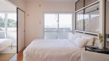 2 bedrooms, desk, free WiFi, bed sheets