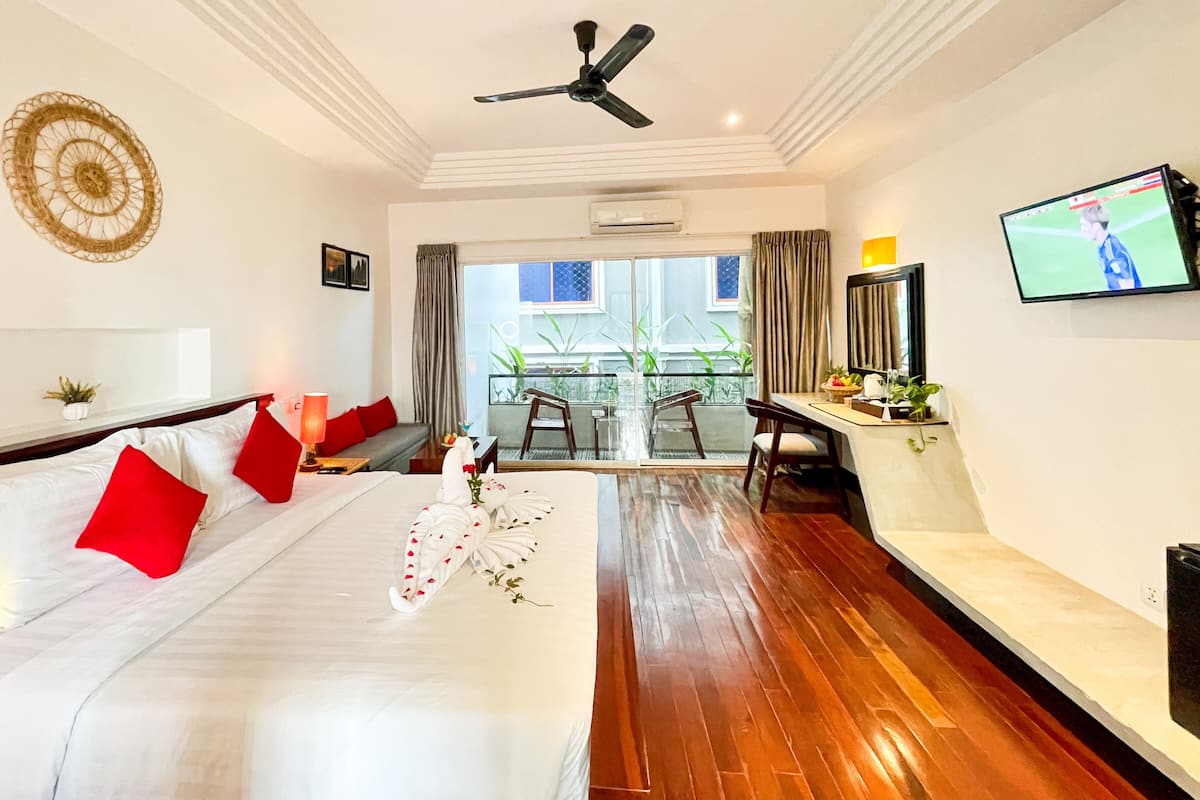 King Suite With Balcony