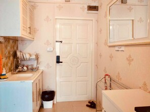 In-room dining - Stay with me (Chiang Mai)