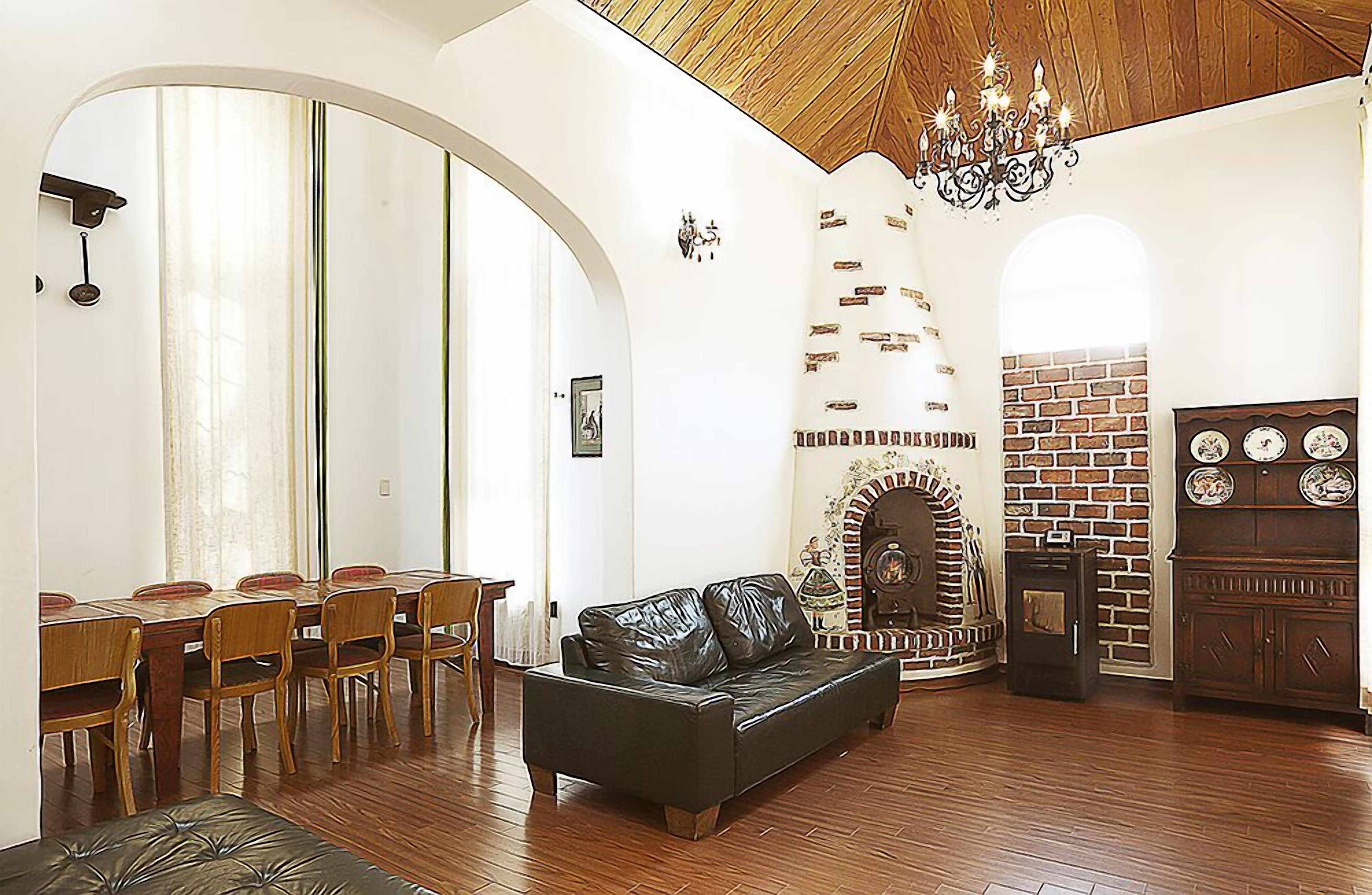 Meggie | Living area