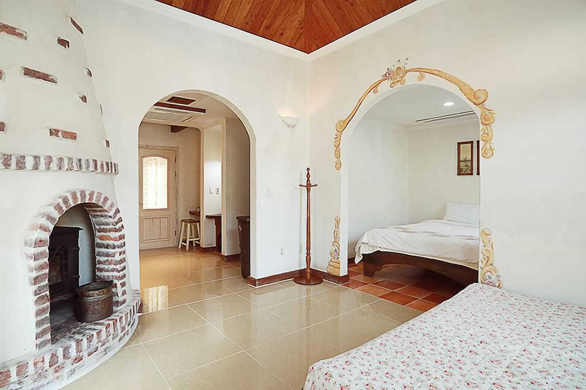 4 Persons Room | Living area