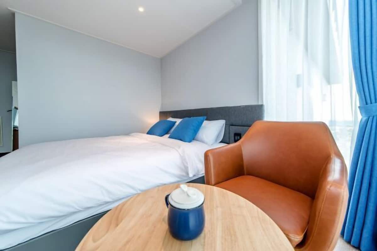 2 habitaciones, cortinas blackout, cunas gratuitas y wifi gratis