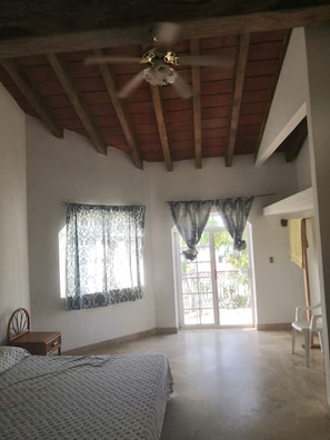 3 makuuhuonetta, Wi-Fi