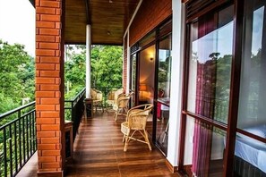 Deluxe kamer, 1 twee- of 2 eenpersoonsbedden | Terras