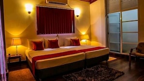 Deluxe Double or Twin Room | Living room - The Tenthola Kandy (Kandy)