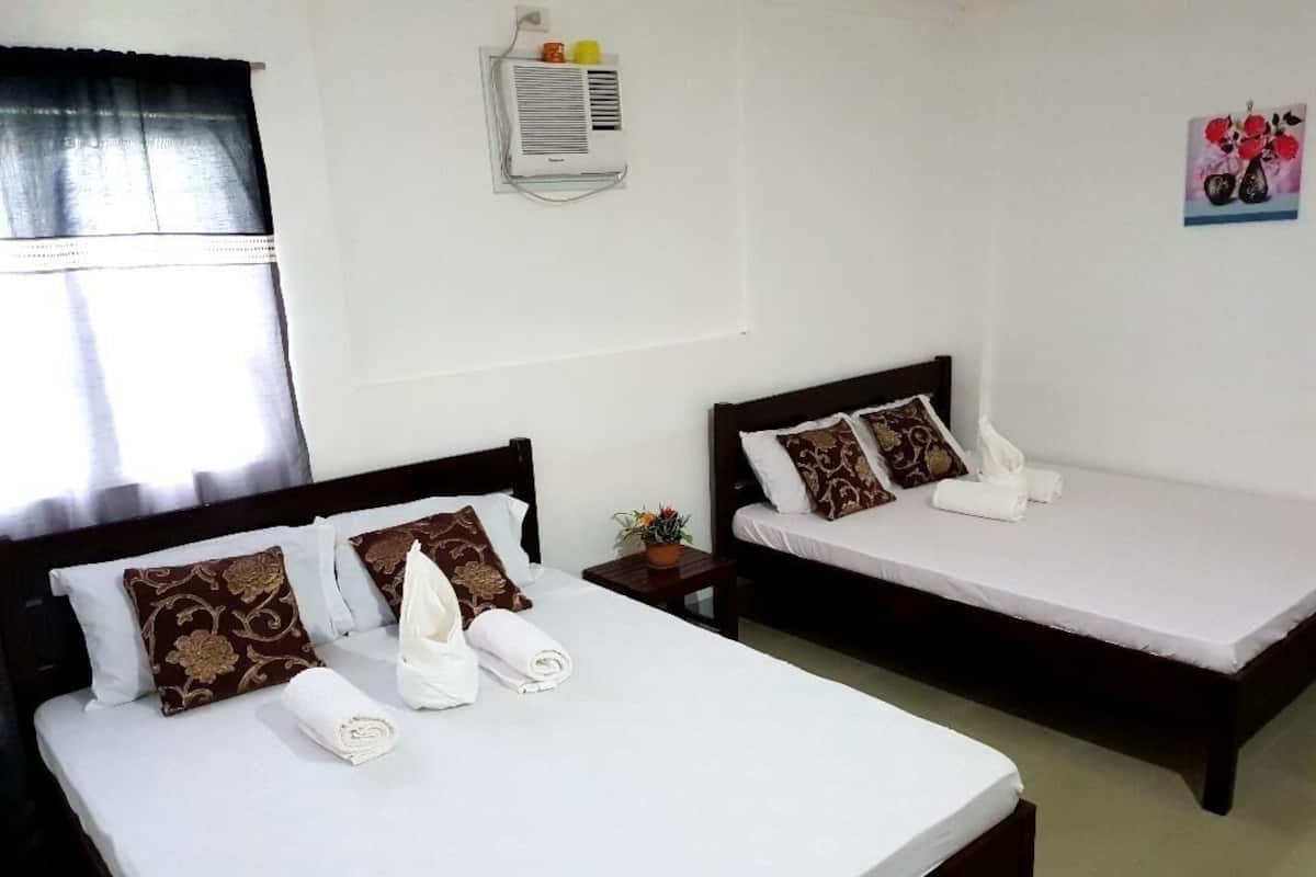 Family Deluxe Apartment, 1 Bedroom | Free WiFi, bed sheets