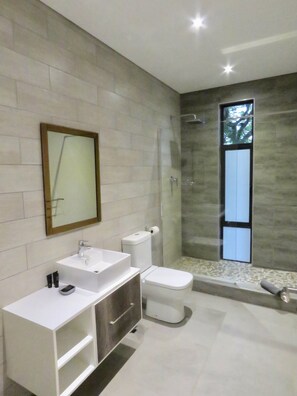 Executive-Apartment, 3 Schlafzimmer | Badezimmer