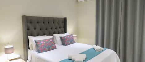 Executive Apartment, 3 Bedrooms | Laptop workspace, iron/ironing board, free WiFi, bed sheets