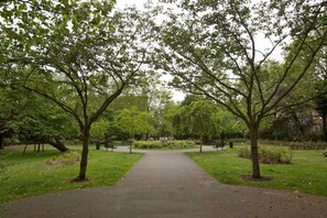 Property grounds - Big, Central & Designer flat (London)