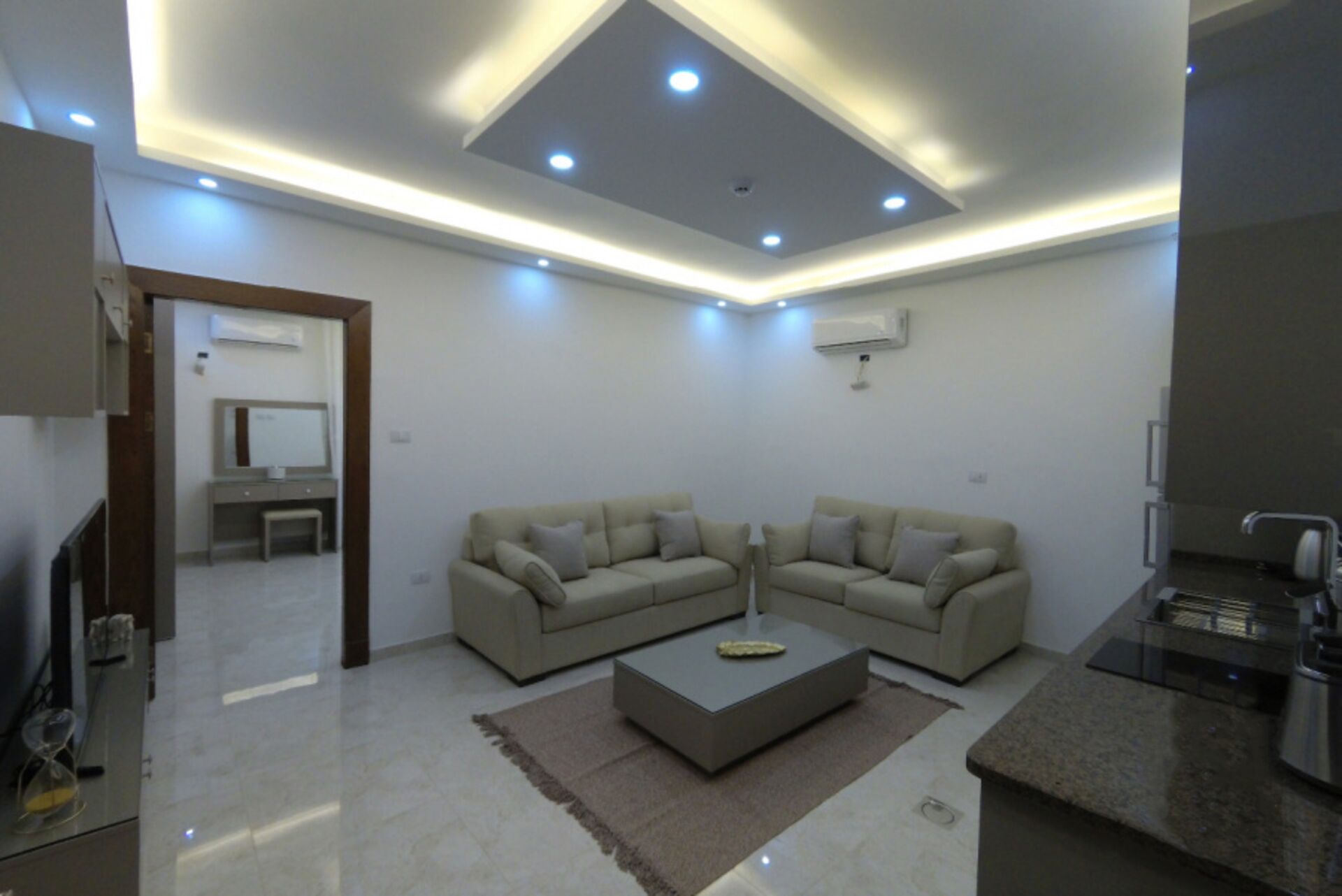 Amazing one Bedroom Apartment in Amman,elwebdah 3