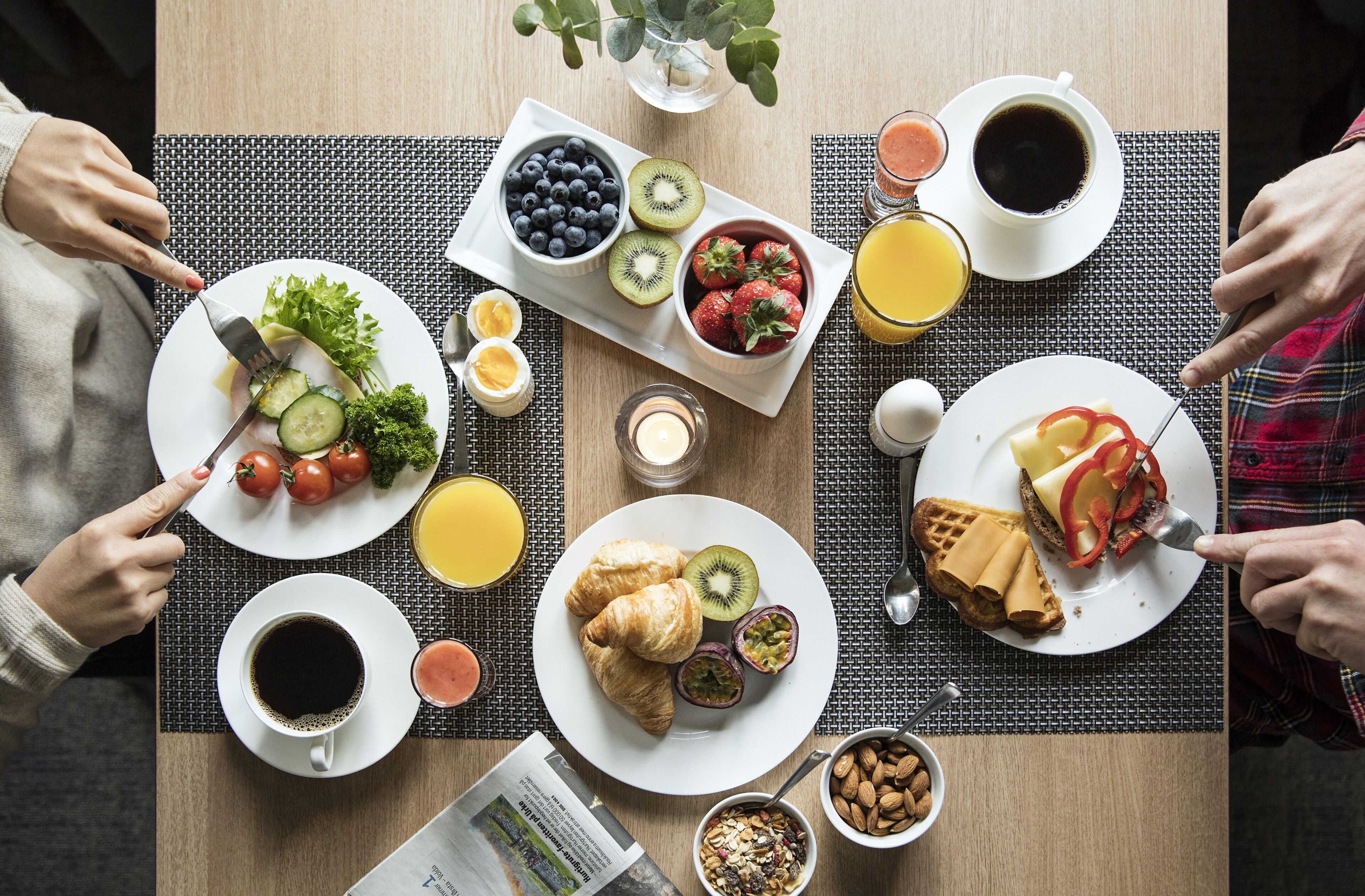 free daily buffet breakfast