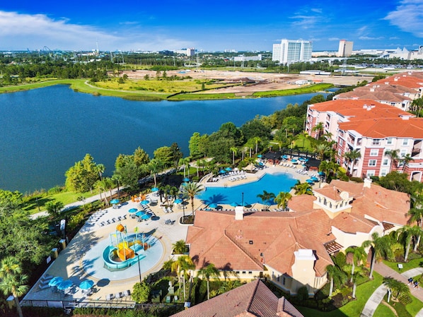 Piscine extérieure, piscine chauffée
