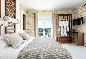 5 Schlafzimmer, Bügeleisen/Bügelbrett, Reisekinderbett, kostenloses WLAN