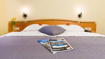 In-room safe, soundproofing, free WiFi