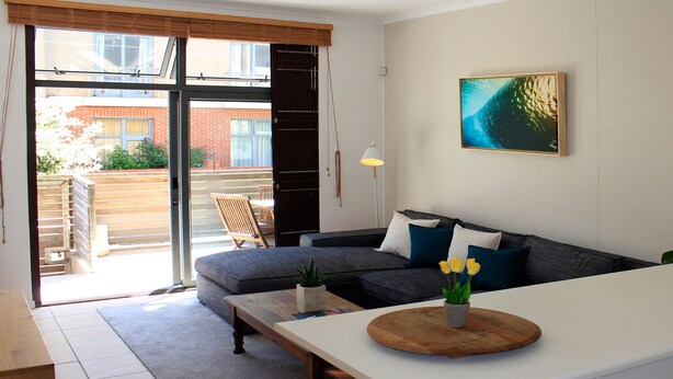Unclassified image, 1 of 16, button - Surfs Up Studio Muizenberg Beachfront (Cape Town)