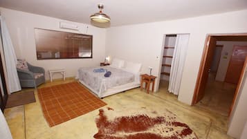 House, 4 Bedrooms | 4 bedrooms, bed sheets