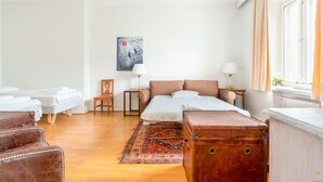 Unclassified image, 2 of 12, button - WeHost Hakaniemenkatu 9 A 26 (Helsinki)