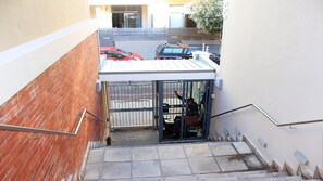 Majoituspaikan sisäänkäynti