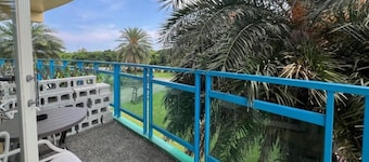 The Riverview Retreats