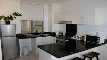 Apartment, 1 Bedroom | Private kitchen