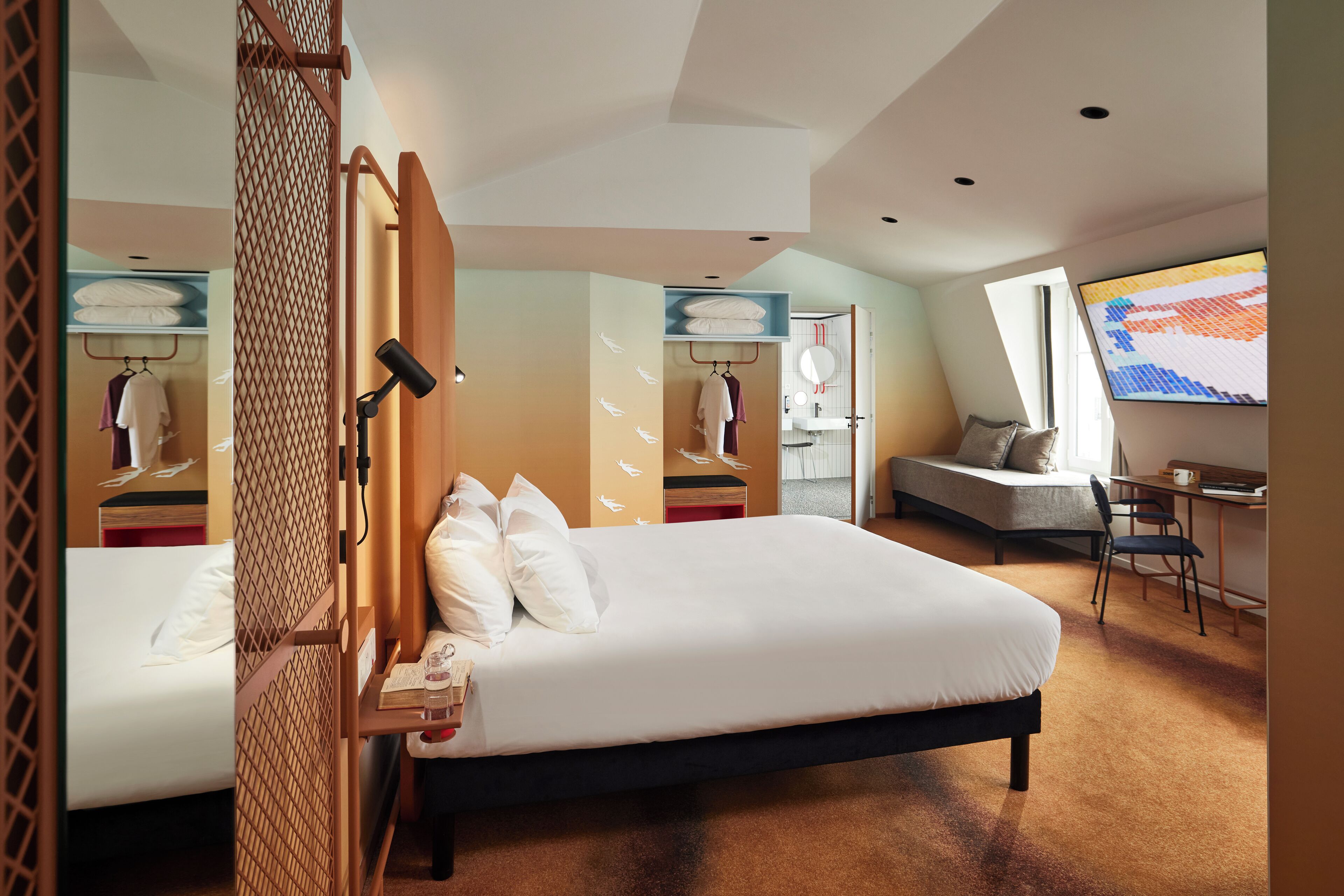 1 bedroom, premium bedding, laptop workspace, blackout curtains