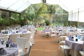 Espace banquet en plein air