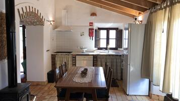 Superior Cottage, 2 Bedrooms, Fireplace, Pool View (Sobreiro) | Private kitchen | Full-sized fridge, microwave, stovetop, espresso maker