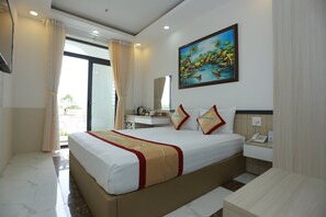 Deluxe Double Room Single Use | View from room - Minh Minh Nam Hotel (Can Tho)