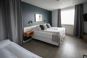 Standard Triple Room, Private Bathroom