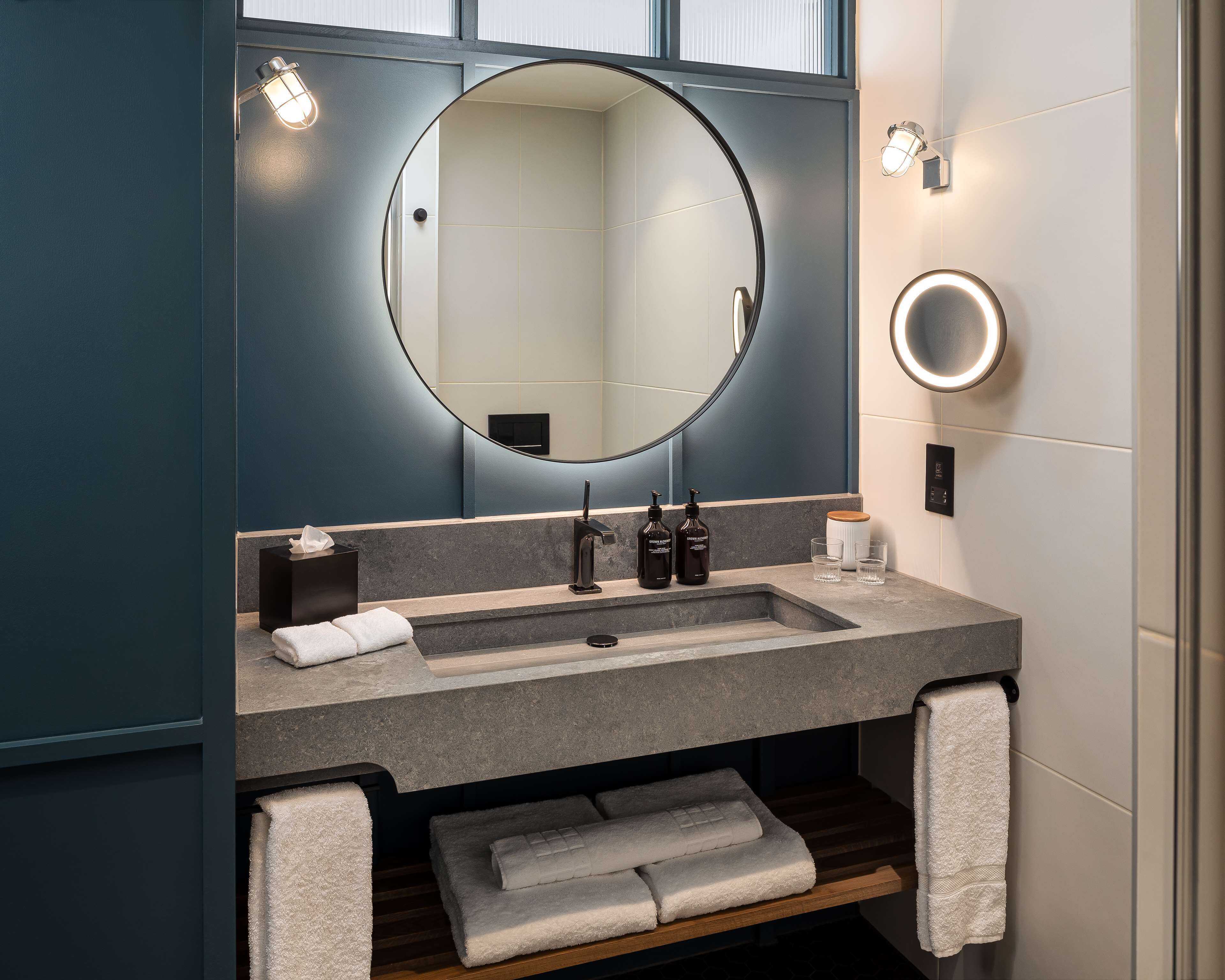 Photo - The Gantry London, Curio Collection by Hilton