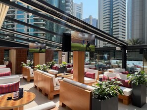 Restaurant - Aleph Doha Residences, Curio Collection by Hilton (Doha)