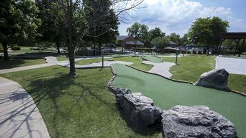 Cottage, 4 Bedrooms | Property grounds