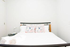 Lägenhet (2 Bedrooms) | 2 sovrum, gratis wi-fi och sängkläder