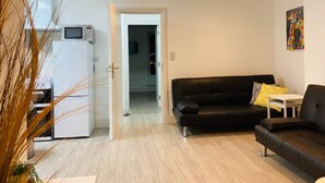 Unclassified image, 3 of 11, button - Modern Seafront Apartment (Hove)