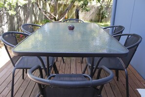 Apartment (1 Bedroom) | Balcony