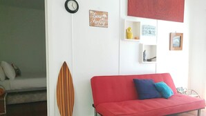 Apartment (1 Bedroom) | Living room | TV - Eclectic 1 Bedroom Apartment in the Heart of Palm Beach (Palm Beach)