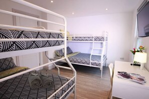 1 室のベッドルーム、ベッドシーツ