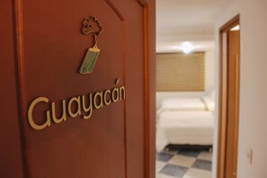 Deluxe Room, Private Bathroom - Nogal Hostel (Pereira)